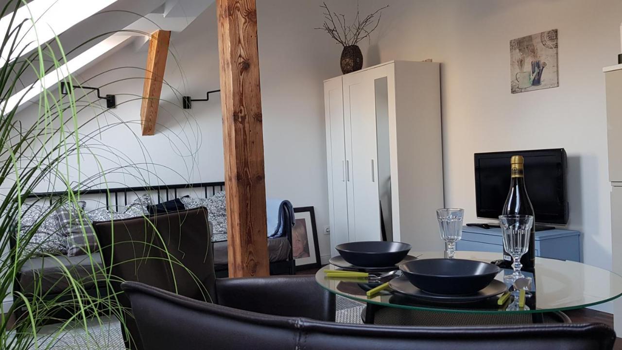 Boutique Ii. Apartment Егер Екстериор снимка