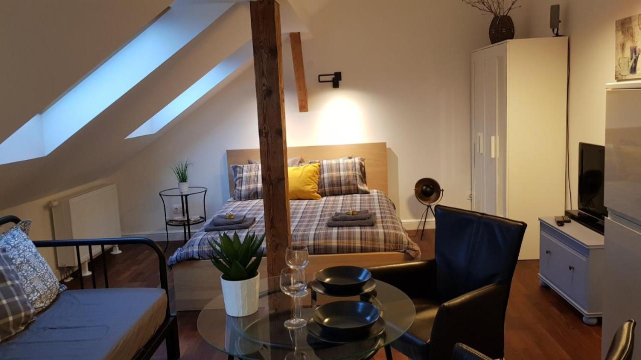 Boutique Ii. Apartment Егер Екстериор снимка